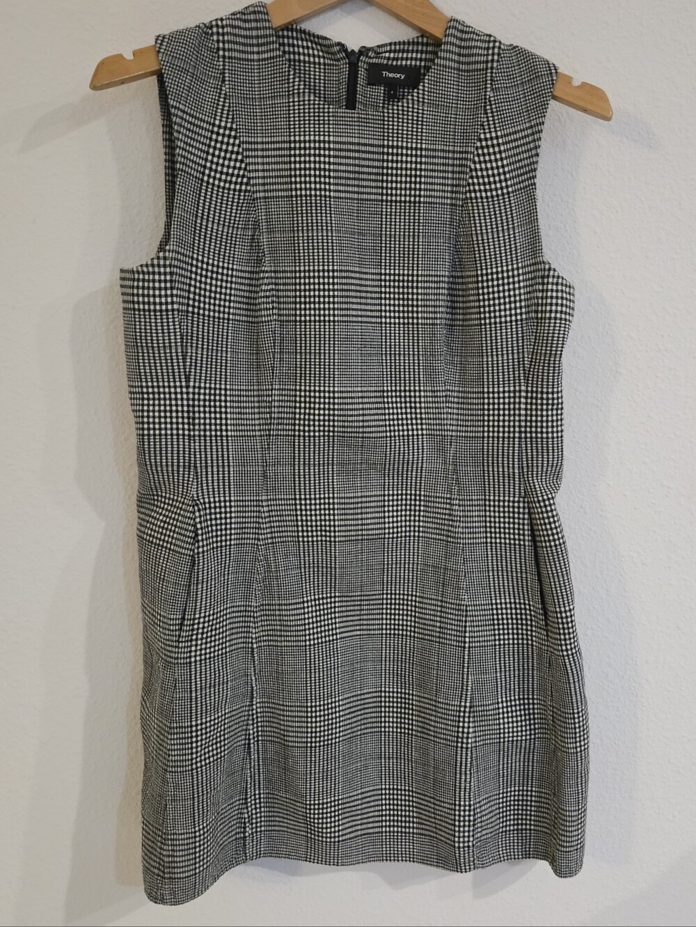Theory Wool Black White Plaid Sleeveless Shift Dress